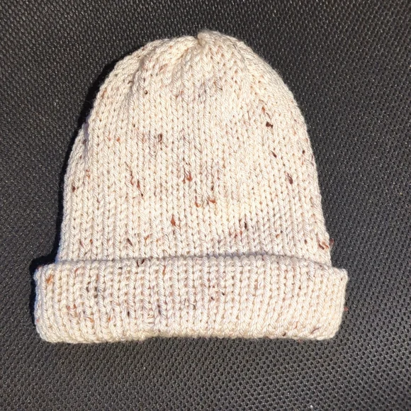 Three beanies large - Picture 2 of 4